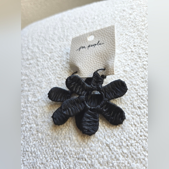 Free People Jewelry - Free People, Wendy Woven Flower Hoops, Black, NWT!!!